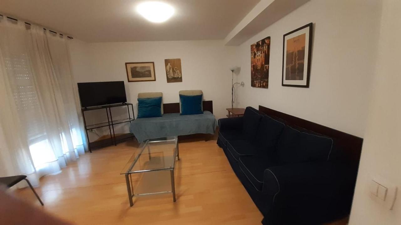 Apartamentos Auhabitat Zaragoza, Edificio De Apartamentos Turisticos Eksteriør bilde