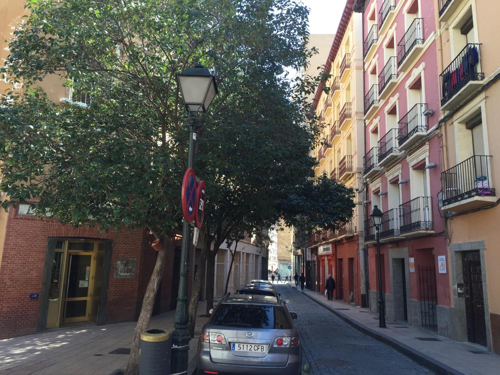 Apartamentos Auhabitat Zaragoza, Edificio De Apartamentos Turisticos Eksteriør bilde