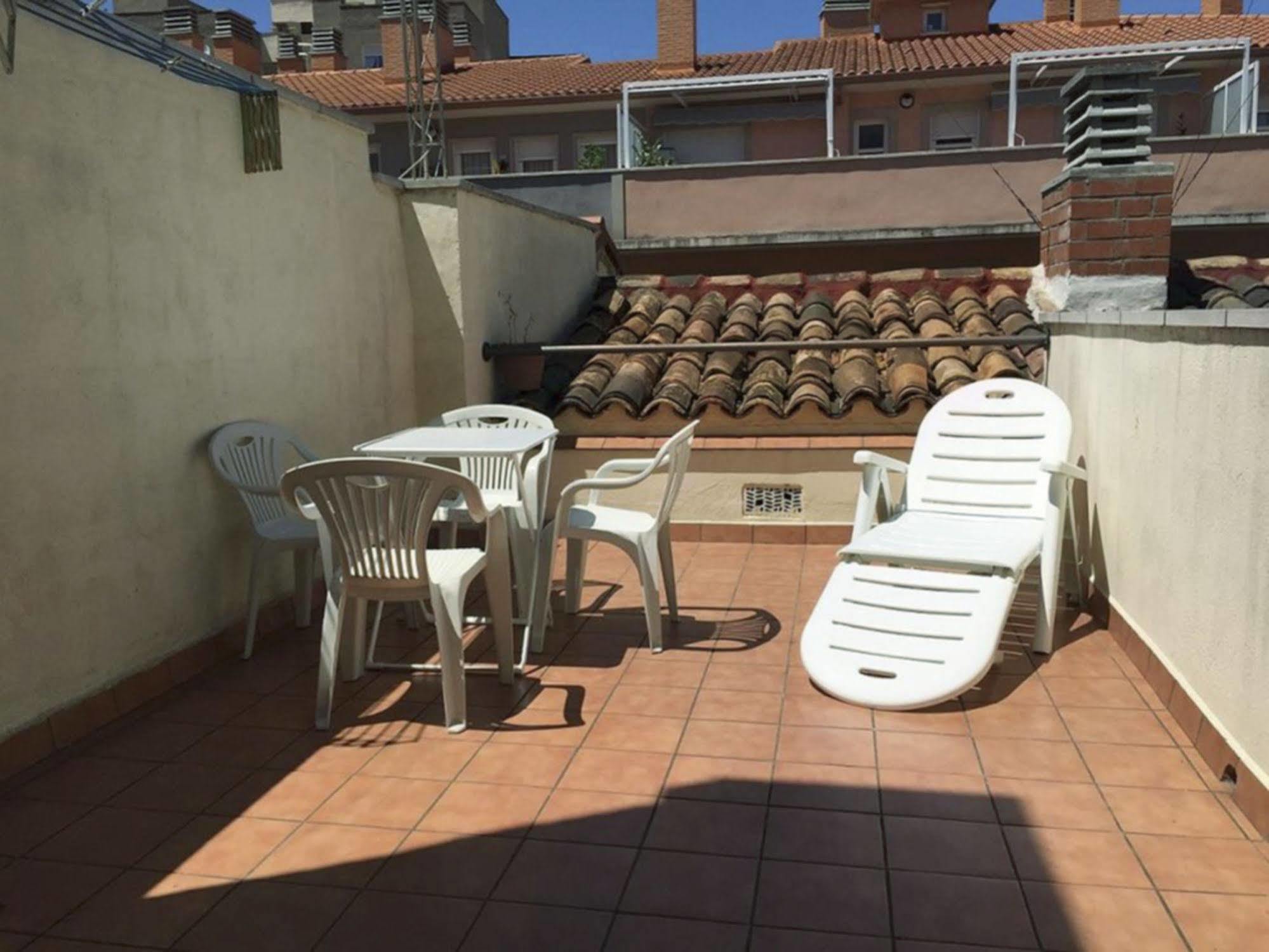 Apartamentos Auhabitat Zaragoza, Edificio De Apartamentos Turisticos Eksteriør bilde